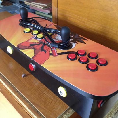 Mando arcade Goku