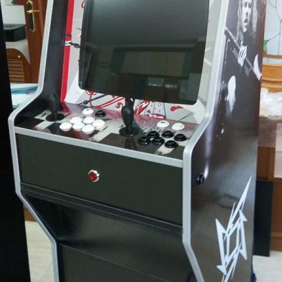 Máquina arcade tributo a Metallica