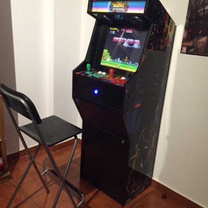Máquina arcade homenaje a Marvel